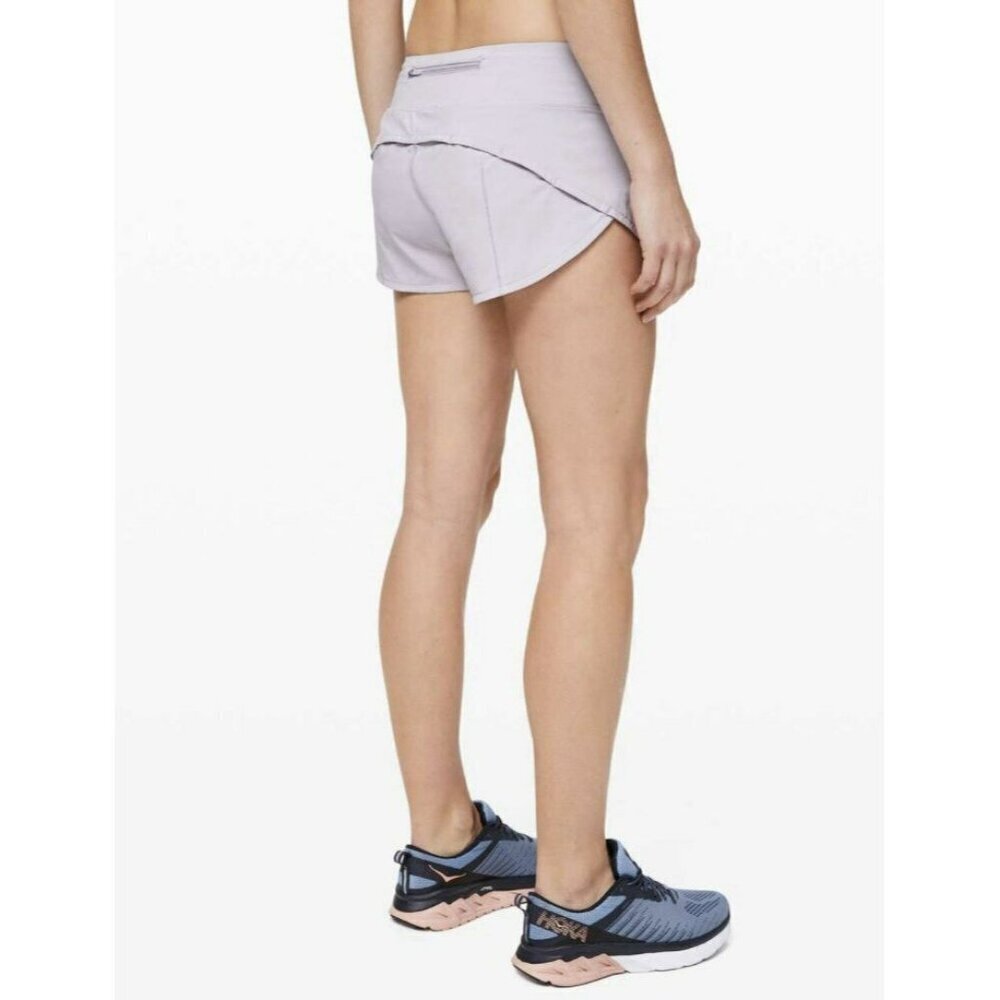 Lululemon Speed Up Short *2.5" Silver Lilac Size 8 EUC
